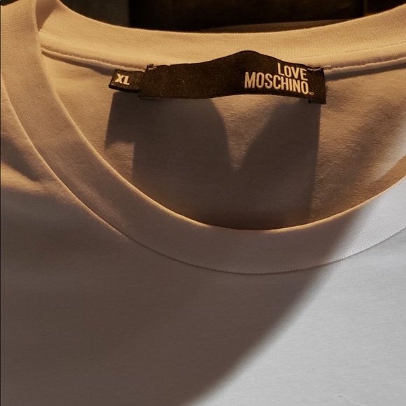 Like New Moschino Love T-shirt - Picture 2 of 5